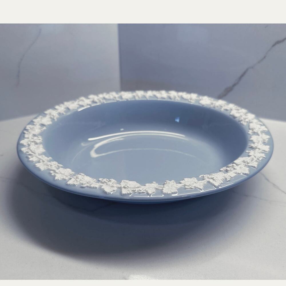Wedgwood Queen's Ware Oval Serving Bowl Embossed Cream Grapevine Light Blue